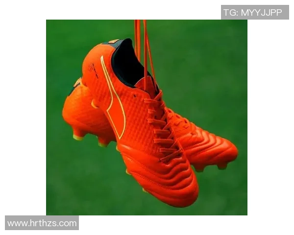 不同球星推荐女款足球鞋 让你踢出专业级表现的完美选择 不同球星推荐女款足球鞋 让你踢出专业级表现的完美选择