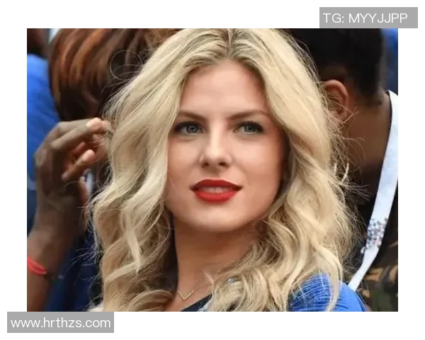 豪门太太团再掀风波足球星嫂私生活曝光引发舆论热议