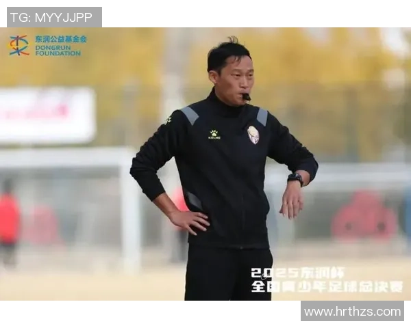 逆境中崛起的超励志足球巨星用汗水和拼搏书写无悔青春